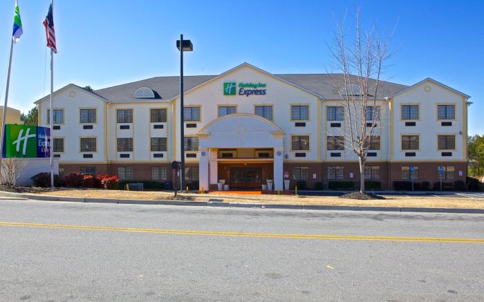 Holiday Inn Express And Suites Kennesaw Northwest - Acworth