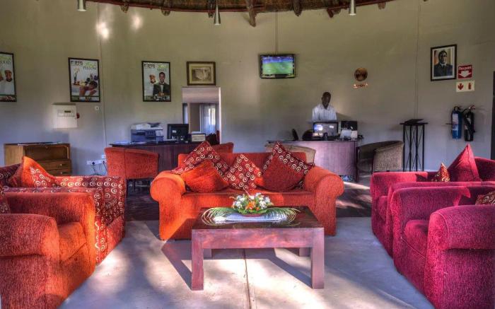 Azambezi River Lodge