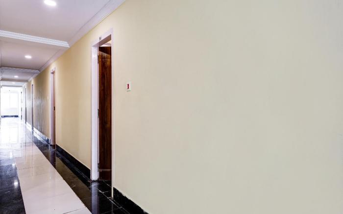 Collection O Srinivasa Residency