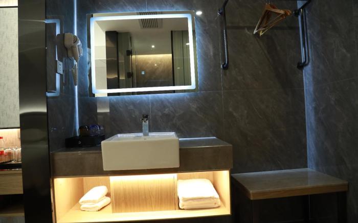 Borrman Hotel Changsha Wanbao
