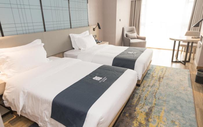 Echarm Hotel Changsha High-Speed Yuhua District Government Metro Station