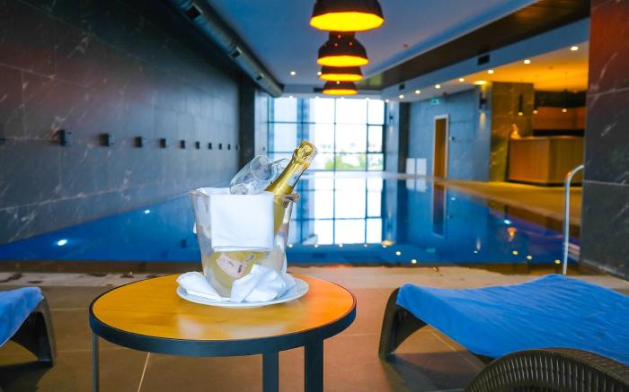 QUA COMFORT HOTEL