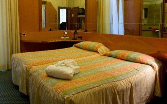 Hotel Isa