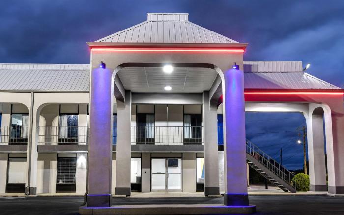 Studio 6 Meridian, MS – Bonita Lakes