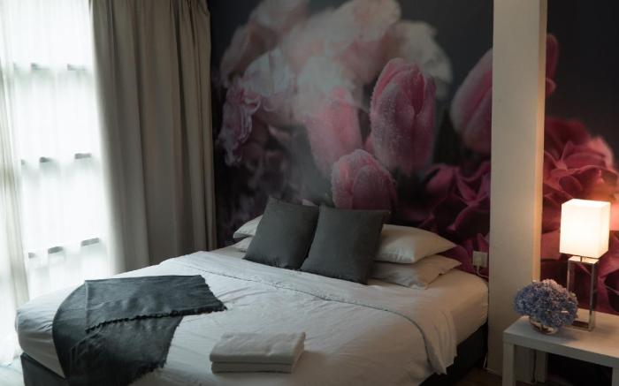V Garden Hotel