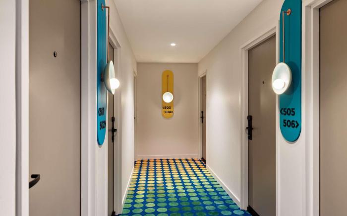 The Clarence Hotel Sydney