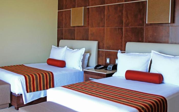 Krystal Urban Cancun & Beach Club
