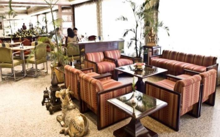 Midtown Pritam Hotel