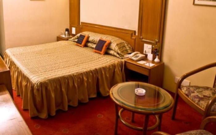 Midtown Pritam Hotel
