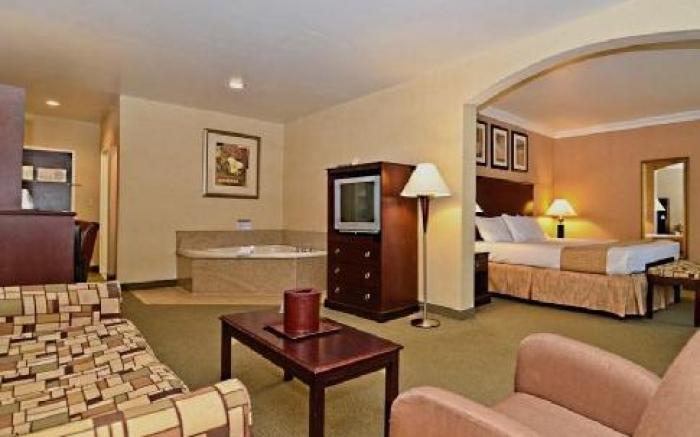 Spark by Hilton Rahway