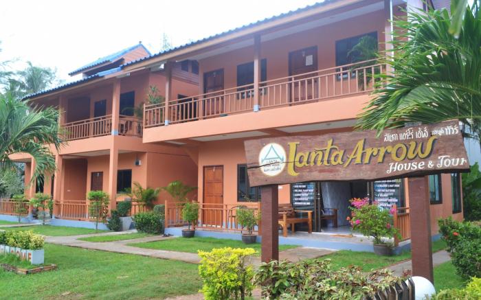 LANTA ARROW HOUSE