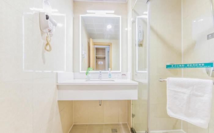 Green Tree Inn Shanghai Songjiang District Songdong Business Hotel