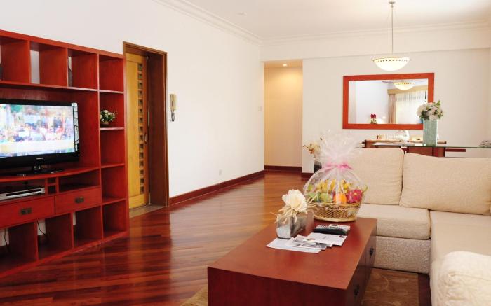 Riverside Serviced Apartments