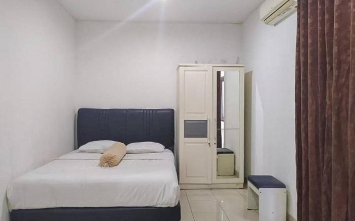 Graha HT Sumantri Mitra RedDoorz