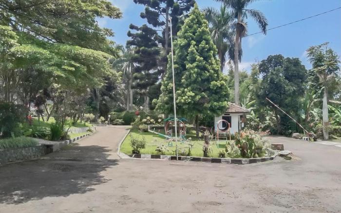 Villa Anyelir Yustik Mitra RedDoorz