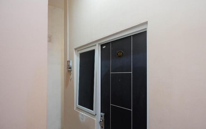 RedDoorz near Majapahit Semarang 2