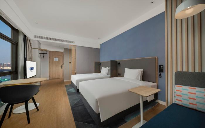 Holiday Inn Express Nanchang Riverside By IHG
