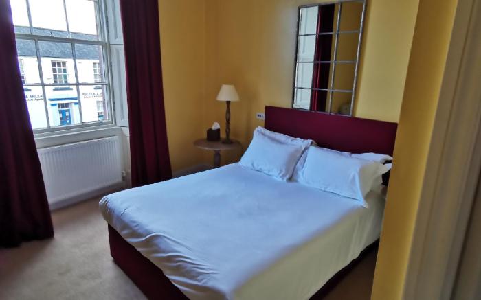 Buccleuch and Queensberry Arms Hotel