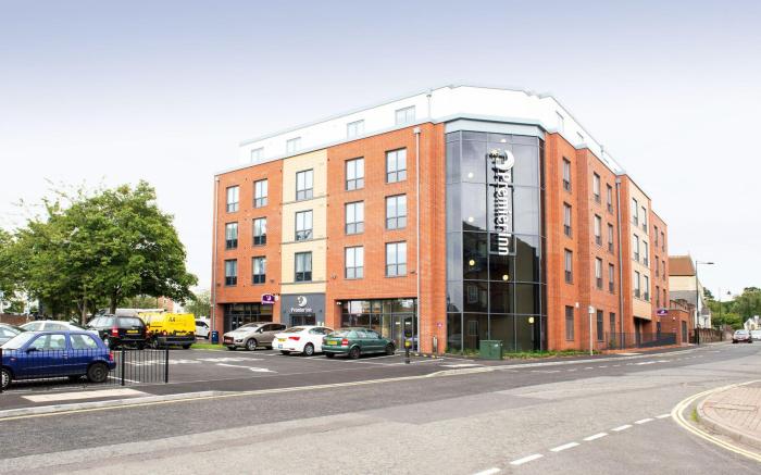 Premier Inn Basingstoke Town Centre