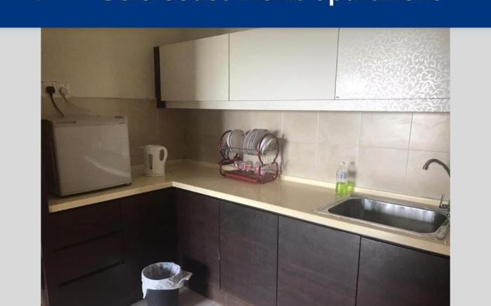 GOLD COAST MORIB 2ROOM APARTMENT