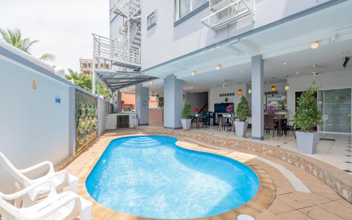 Square One Hotel Patong