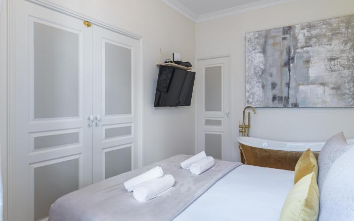 The Gatsby Suite