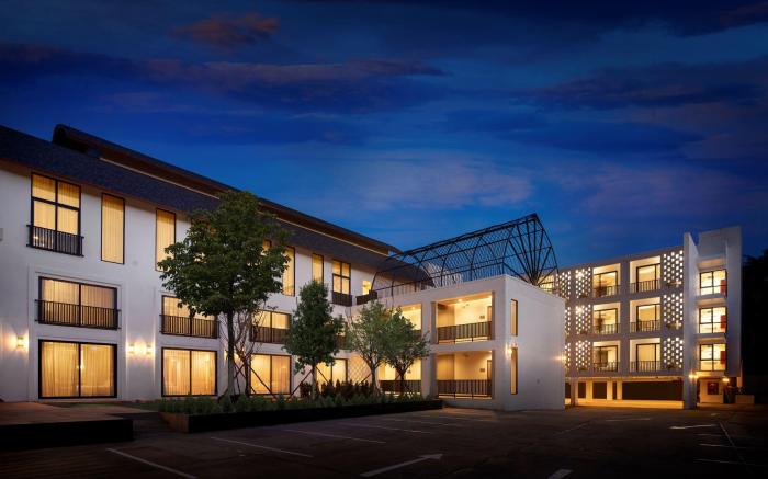 Emmaline Hotel