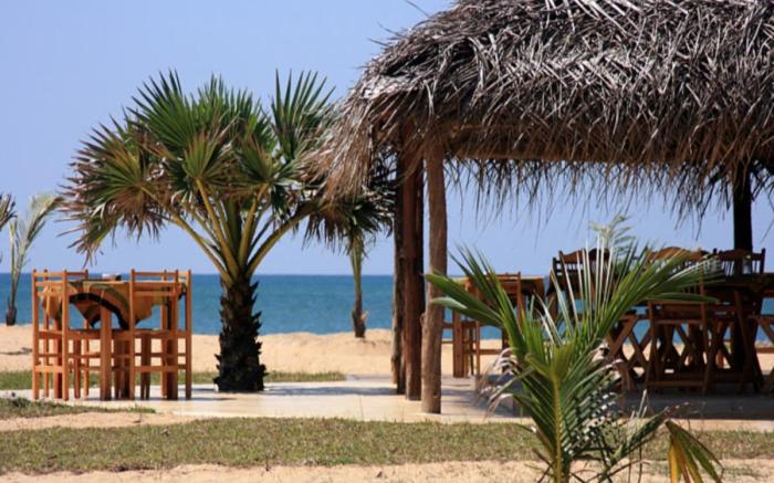 Palagama Beach