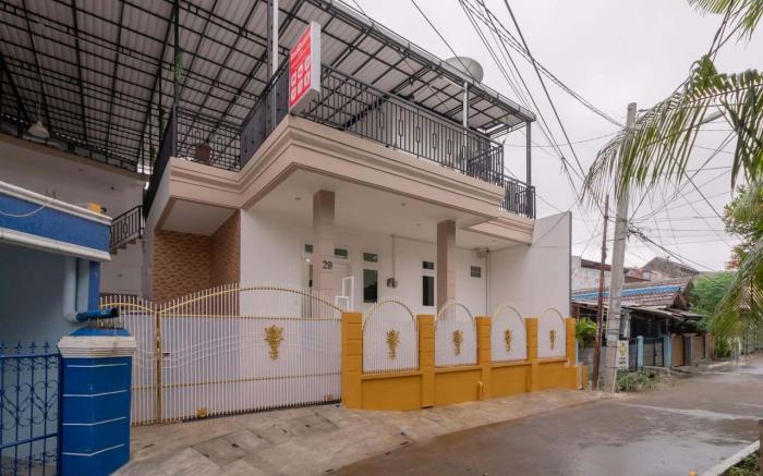 RedDoorz Syariah near Summarecon Mall Bekasi