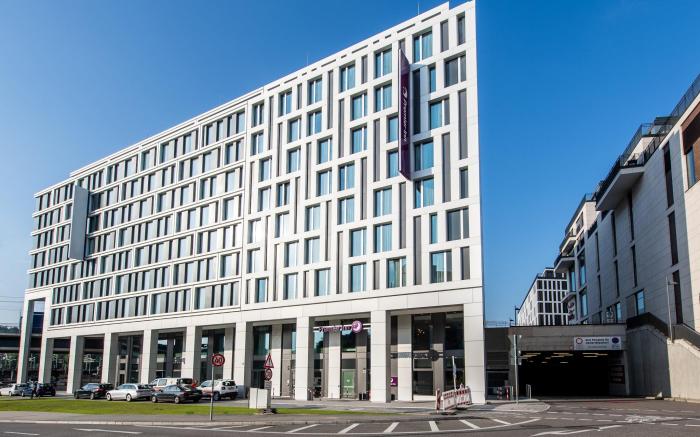 Premier Inn Stuttgart City Centre
