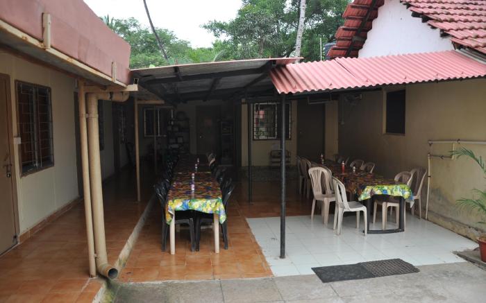 Budget Guest House and PG- AC - 2