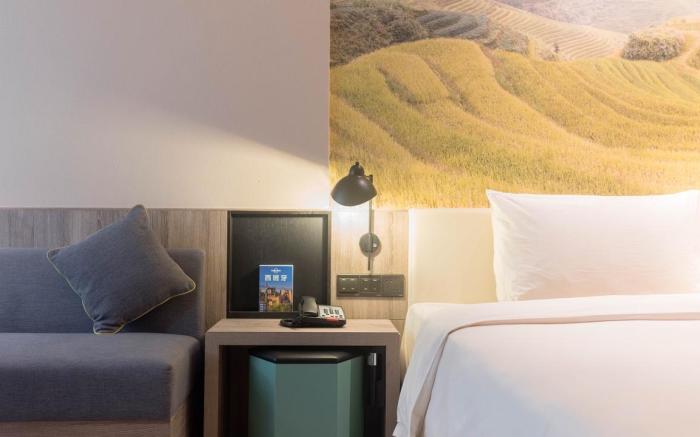 Atour Hotel Guilin North High-speed Railway Station