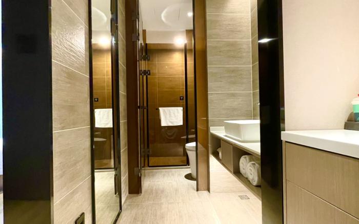 Atour Hotel Shanghai Lujiazui Minsheng Road Metro Station