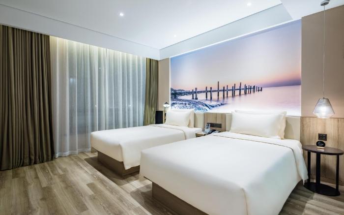 Atour Hotel Qingdao Fuzhou Road Sakura Town