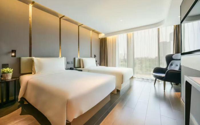 Atour Hotel Beijing Lize Finance Business Unit
