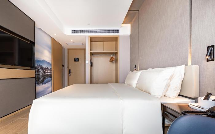 Atour Hotel Hefei Huaihe Road Pedestrian Street Mingguang Road Metro Station
