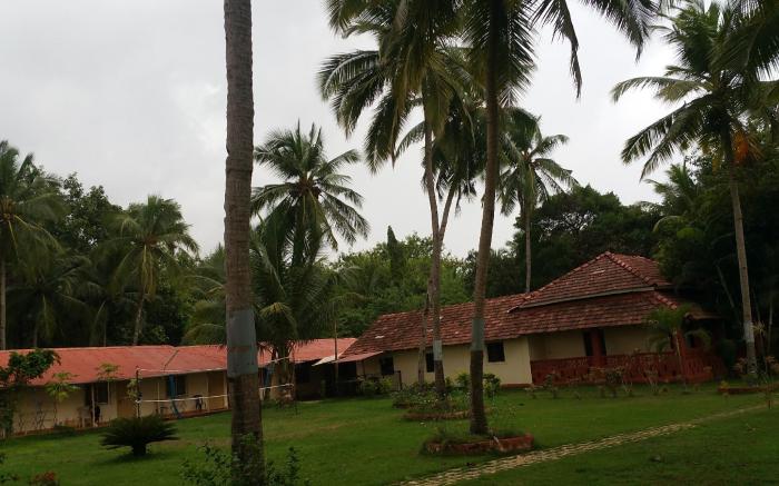 Budget Guest House and PG- for Family ( AC)  