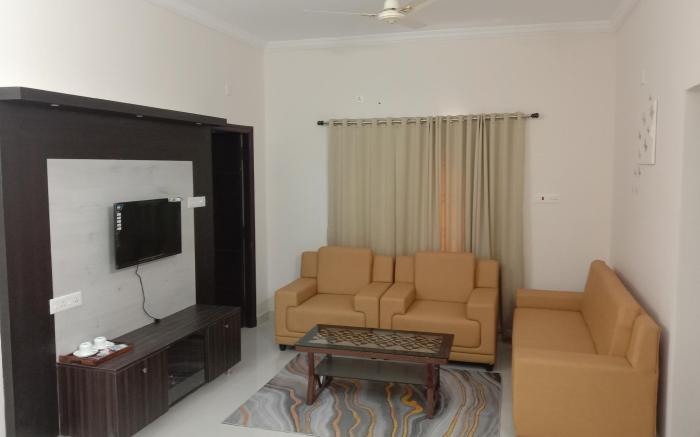 OM Srinivasa Hotel