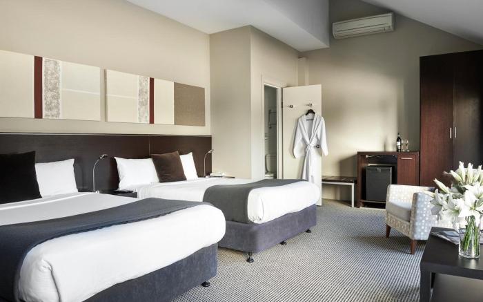 Vulcan Hotel Sydney