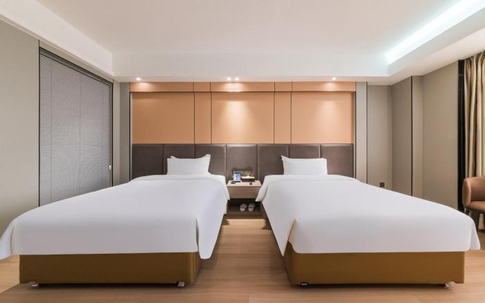 Starway Hotel Nanchang Honggu Middle Avenue Qiushui Square