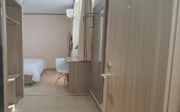 Hanting Hotel Tianjin Water Park