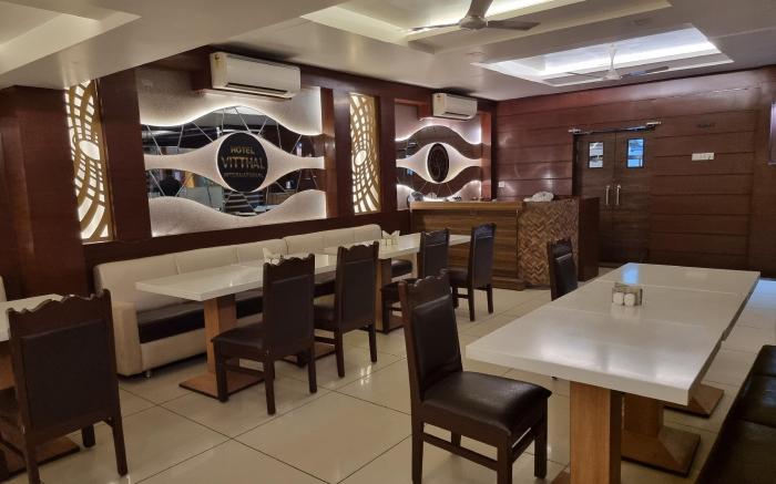 Hotel Vitthal International