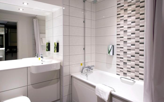 Premier Inn Newbury Town Centre South A339