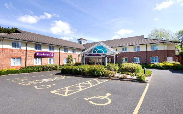 Premier Inn Birmingham Hall Green