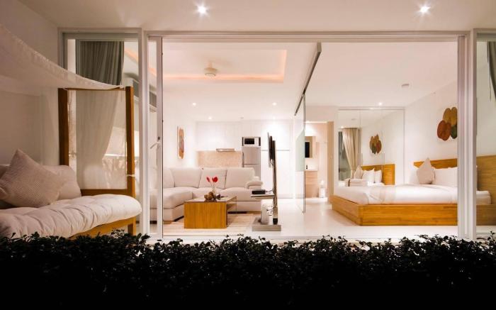 Code Hotel