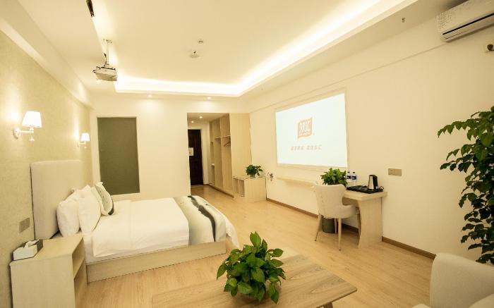 Exquisite Cinema Room