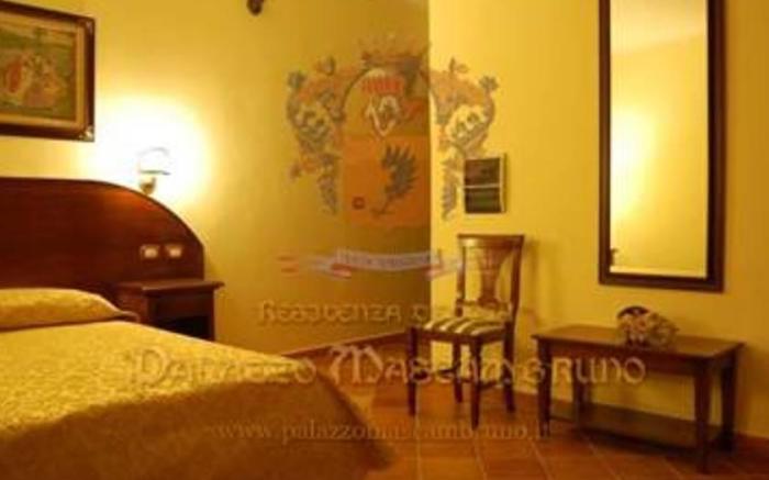 Palazzo Mascambruno B&B