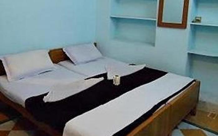 Ganesh Guest House