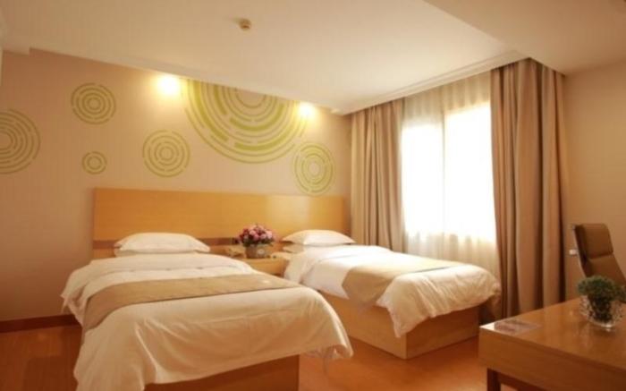 GreenTree Inn Suites HongQiao Airport Branch