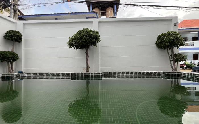Luxury modern villa,300m to beach&walking st,9BR